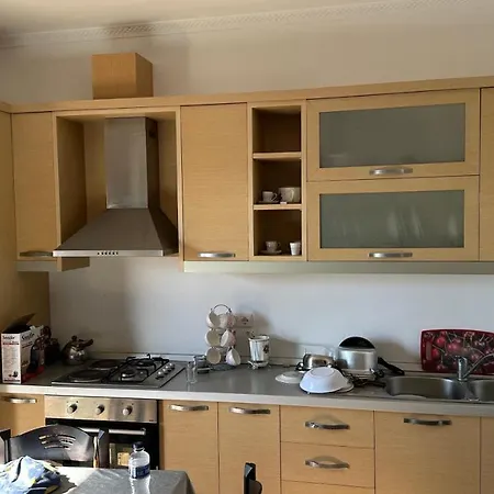 Lois Apartments شقة