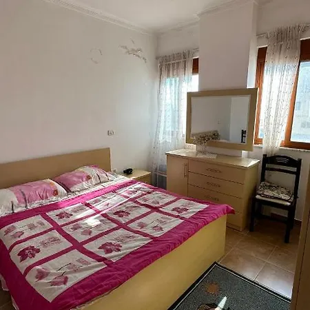 Lois Apartments شقة دراس